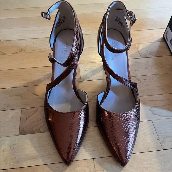 27 Edit Abilyn Ankle Strap Pump size 7.5 - Picture 5 of 9